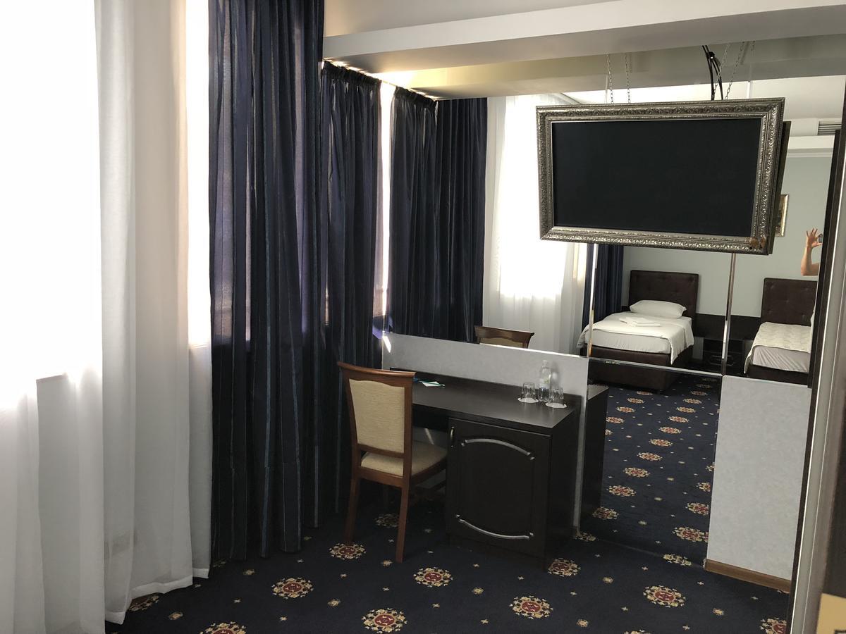 Alir Hotell Zjytomyr Eksteriør bilde